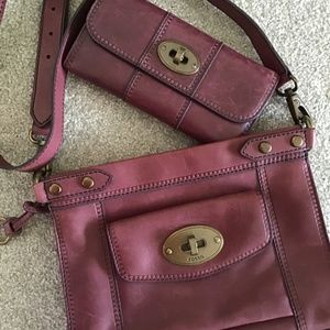 FOSSIL Crossbody with matching FOSSIL wallet